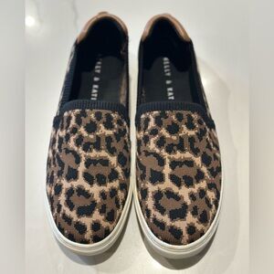 Kelly & Kate Print Slip-On Sneakers Size 8